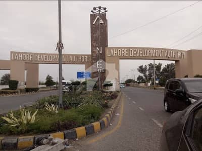 10 Marla Residential Plot Urgent For Sale in LDA Avenue 1 Lahore