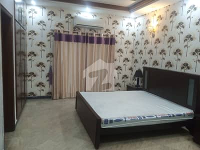ڈی ایچ اے فیز 5 ڈی ایچ اے ڈیفینس,لاہور میں 1 کمرے کا 1 کنال کمرہ 45.0 ہزار میں کرایہ پر دستیاب ہے۔