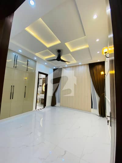 Band New 10 Marla House For Sale In Sector B, Bahria Town, Lahore