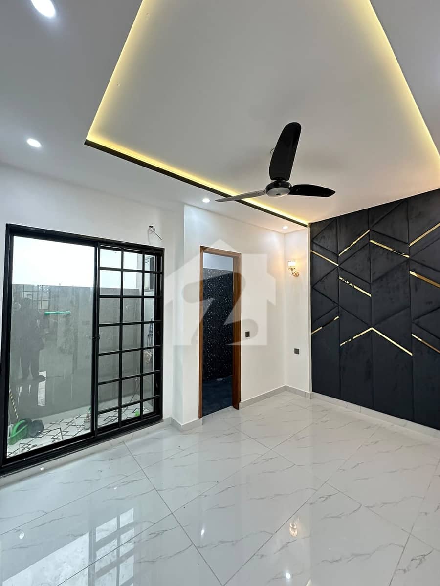 House For Sale In Pine Enclave Phase 3 Pine Enclave Phase 3, Defence ...