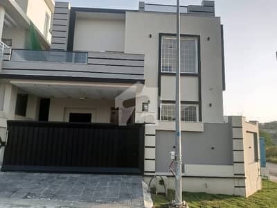 ڈی ایچ اے ڈیفینس فیز 2 ڈی ایچ اے ڈیفینس,اسلام آباد میں 5 کمروں کا 10 مرلہ مکان 2.5 لاکھ میں کرایہ پر دستیاب ہے۔ ڈی ایچ اے ڈیفینس فیز 2 ڈی ایچ اے ڈیفینس,اسلام آباد میں 5 کمروں کا 10 مرلہ مکان 2.5 لاکھ میں کرایہ پر دستیاب ہے۔