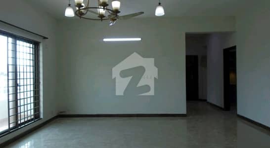 10 Marla Flat Is Available In Affordable Price In Askari 11 - Sector B Apartments