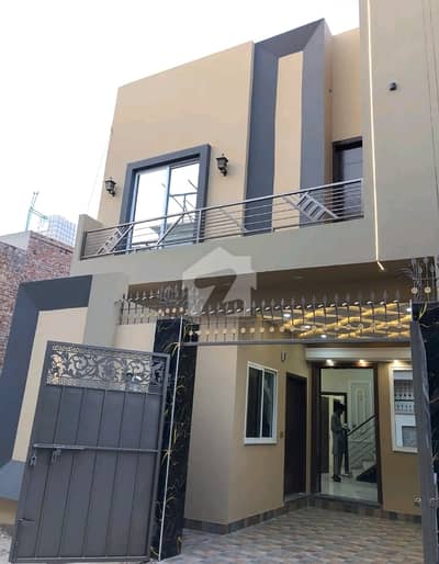 Well-constructed Brand New House Available For sale In Shalimar Colony