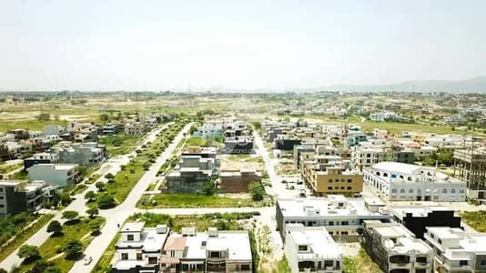 AWT D18 Good Location 10 Marla Plot Available For Sale In B Block