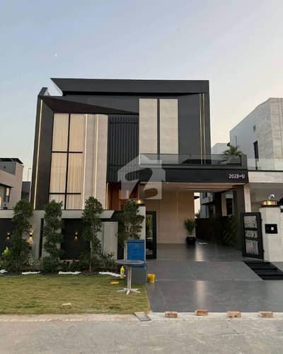 ڈی ایچ اے فیز 7 ڈی ایچ اے ڈیفینس,لاہور میں 4 کمروں کا 10 مرلہ مکان 1.7 لاکھ میں کرایہ پر دستیاب ہے۔