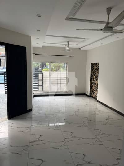 Prime Location 5 Marla Modern House For Rent In DHA phase 9 Town