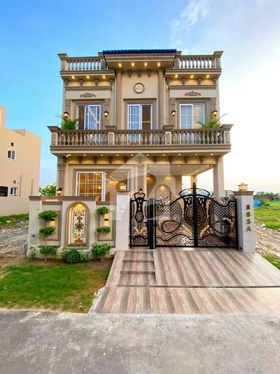Top Quality 5 Marla Most Beautiful House Available In DHA Phase 9 Town