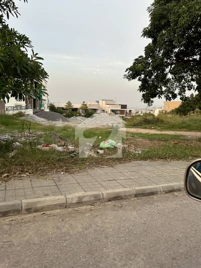 ڈی ایچ اے فیز 2 - سیکٹر اے ڈی ایچ اے ڈیفینس فیز 2,ڈی ایچ اے ڈیفینس,اسلام آباد میں 1 کنال رہائشی پلاٹ 5.2 کروڑ میں برائے فروخت۔ ڈی ایچ اے فیز 2 - سیکٹر اے ڈی ایچ اے ڈیفینس فیز 2,ڈی ایچ اے ڈیفینس,اسلام آباد میں 1 کنال رہائشی پلاٹ 5.2 کروڑ میں برائے فروخت۔