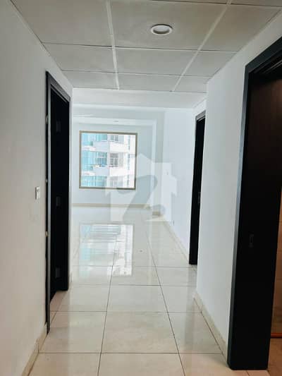 Exclusive Rental Opportunity | Sea-Facing 3 Bedroom at Pearl Tower Flat For Rent