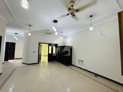 10 Marla Portion For Rent