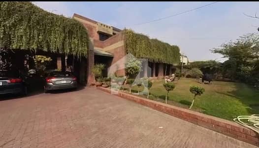 2 Kanal Beautifull (Basement)House For Sale In Y Block DHA Phase 3