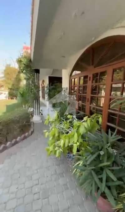 ڈی ایچ اے فیز 2 ڈی ایچ اے ڈیفینس,کراچی میں 5 کمروں کا 1 کنال مکان 21.0 کروڑ میں برائے فروخت۔ ڈی ایچ اے فیز 2 ڈی ایچ اے ڈیفینس,کراچی میں 5 کمروں کا 1 کنال مکان 21.0 کروڑ میں برائے فروخت۔