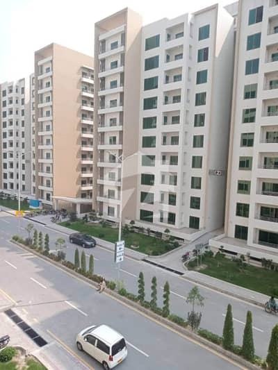 13 MARLA 4 BEDROOM BRAND NEW APARTMENT AVAILABLE FOR RENT 13 MARLA 4 BEDROOM BRAND NEW APARTMENT AVAILABLE FOR RENT