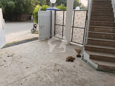 ڈی ایچ اے فیز 3 ڈی ایچ اے ڈیفینس,لاہور میں 3 کمروں کا 1 کنال بالائی پورشن 1.3 لاکھ میں کرایہ پر دستیاب ہے۔ ڈی ایچ اے فیز 3 ڈی ایچ اے ڈیفینس,لاہور میں 3 کمروں کا 1 کنال بالائی پورشن 1.3 لاکھ میں کرایہ پر دستیاب ہے۔