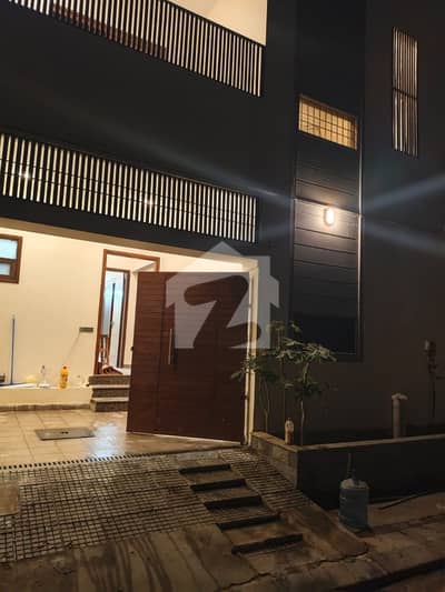 100 Yard Banglow House For Rent Phase 8