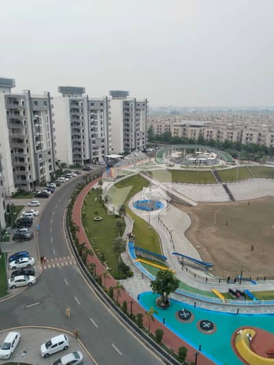 10 Marla Luxury Flat for Sale in Askari 11 Lahore Sector D