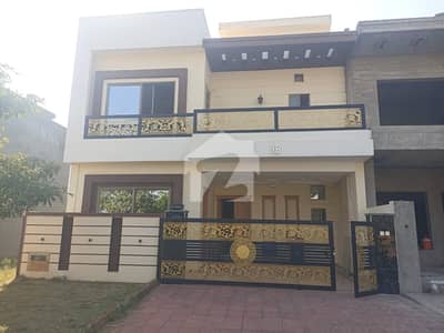 8 Marla Designer Park Face House For Sale in Sector G