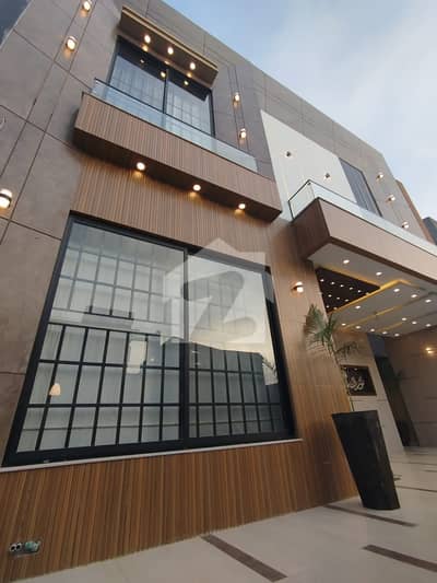 10 Marla New House Available For Rent In Sector C Bahria Town Lahore
