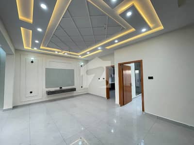 400 SQUARE YARD 4 BED DRAWING & DINING 1ST FLOOR AT MERCHANT NAVY SOCIETY SECTOR 15A NEAR BY ZAINAB & WAQAR SUPER MARKET