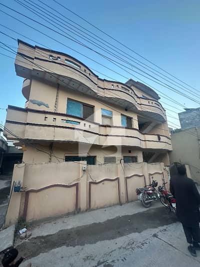OLD HOUSE FOR SALE JANJUA TOWN DEFINCE ROAD NEAR ASKARI 14 OLD HOUSE FOR SALE JANJUA TOWN DEFINCE ROAD NEAR ASKARI 14