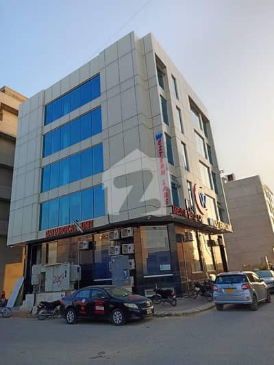 Full Comercial Floor For Rent