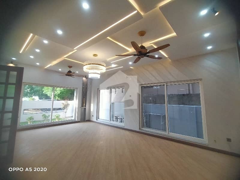House For Rent Tripl story House For Rent Tripl story