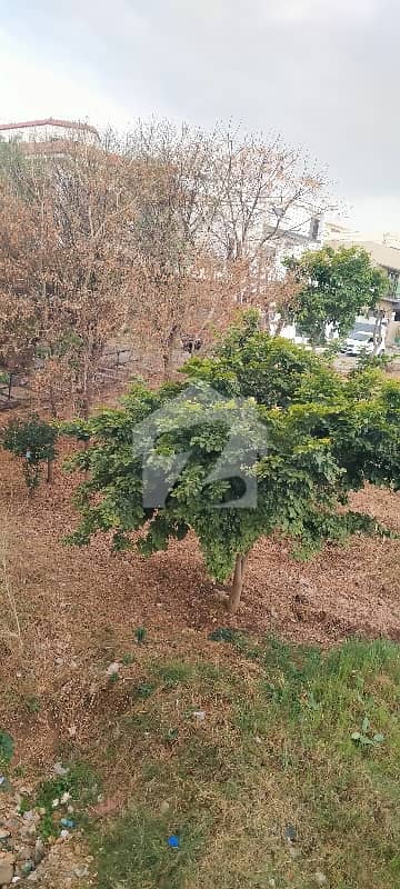 ڈی ایچ اے ڈیفینس فیز 3 ڈی ایچ اے ڈیفینس,اسلام آباد میں 10 مرلہ رہائشی پلاٹ 1.7 کروڑ میں برائے فروخت۔