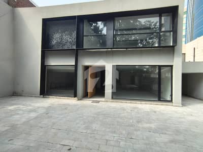 گلبرگ 3 گلبرگ,لاہور میں 2 کنال Studio دفتر 12.0 لاکھ میں کرایہ پر دستیاب ہے۔