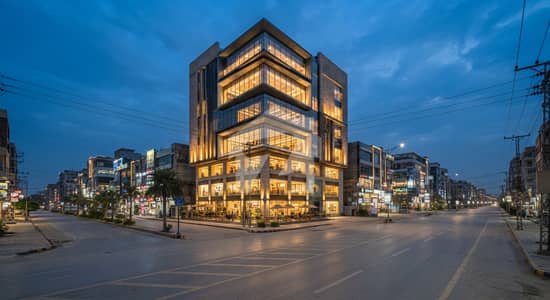 3 Side corner PRIME COMMERCIAL BUILDING FOR SALE