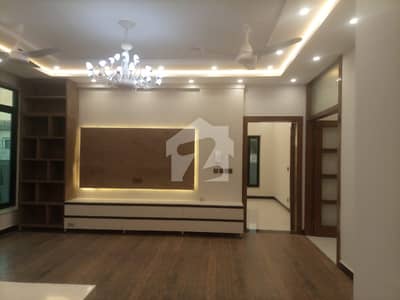 ای ۔ 11/3 ای ۔ 11,اسلام آباد میں 3 کمروں کا 1 کنال زیریں پورشن 2.2 لاکھ میں کرایہ پر دستیاب ہے۔
