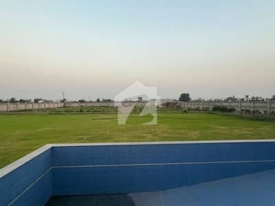برکی روڈ کینٹ,لاہور میں 5 کمروں کا 10 کنال فارم ہاؤس 9.0 کروڑ میں برائے فروخت۔