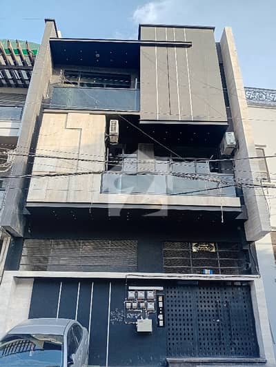 بی ایم سی ایچ ایس کراچی میں 3 کمروں کا 8 مرلہ پینٹ ہاؤس 3.75 کروڑ میں برائے فروخت۔ بی ایم سی ایچ ایس کراچی میں 3 کمروں کا 8 مرلہ پینٹ ہاؤس 3.75 کروڑ میں برائے فروخت۔