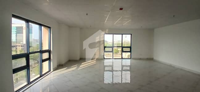 Premier Destination Gulberg Office 890 Square Feet Available Office For Rent