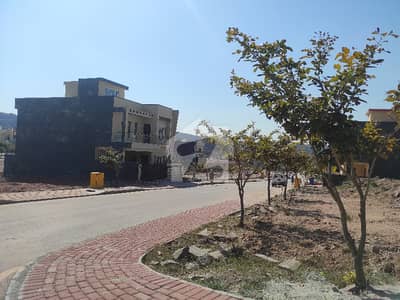 بحریہ انکلیو - سیکٹر این بحریہ انکلیو,بحریہ ٹاؤن,اسلام آباد میں 8 مرلہ رہائشی پلاٹ 1.55 کروڑ میں برائے فروخت۔