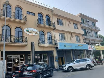 ڈی ایچ اے فیز 1 ڈی ایچ اے ڈیفینس,لاہور میں 4 مرلہ Studio عمارت 7.85 کروڑ میں برائے فروخت۔ ڈی ایچ اے فیز 1 ڈی ایچ اے ڈیفینس,لاہور میں 4 مرلہ Studio عمارت 7.85 کروڑ میں برائے فروخت۔