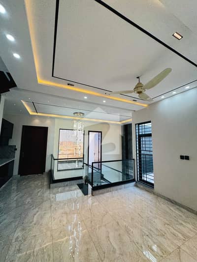 10 Marla Brand New House For Sale In DHA Multan