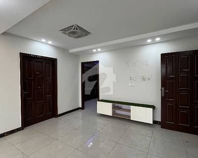 Prominently-Located 947 Square Feet Flat Available In Bahria Orchard Phase 4 - Block G1 Prominently-Located 947 Square Feet Flat Available In Bahria Orchard Phase 4 - Block G1