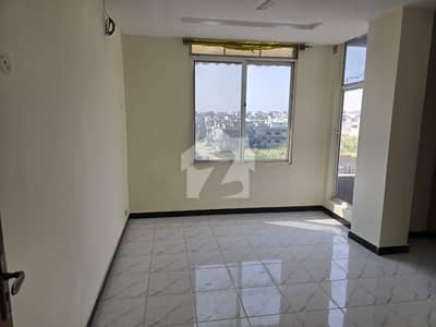 In Jinnah Gardens Phase 1 Flat For Sale Sized 650 Square Feet