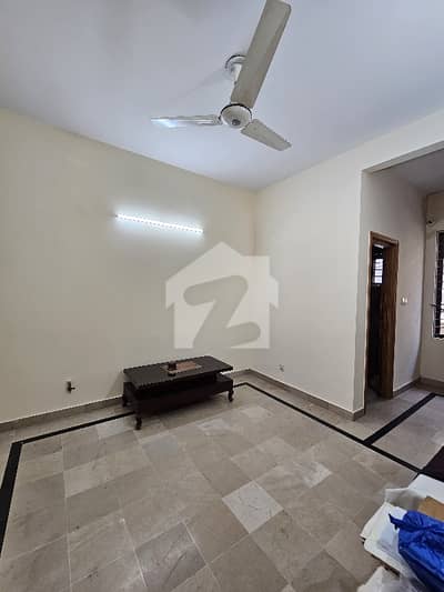 7 Marla Upper Portion Prime Location for rent in G-13