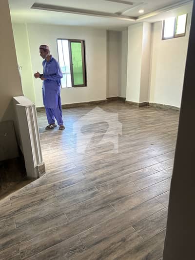 Studio Apartment Available For Rent Near To City Hospital Multan