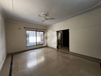 1 KANAL UPPER PORTION FOR RENT IN G-14/4, ISLAMABAD