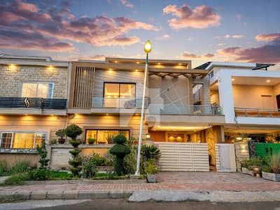 10 Marla Top Designer House For Sale 10 Marla Top Designer House For Sale