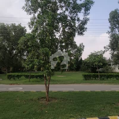 10 Marla plot For Sale
