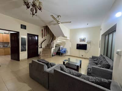 10 Marla Used Executive Villa In Lake City Is Available For Sale
