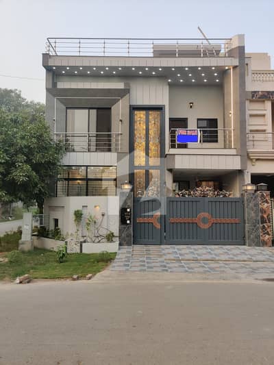 6.5 Marla Modern Design Corner House At 40ft Road For Sale In Topaz Extension Block Parkview City, Lahore 6.5 Marla Modern Design Corner House At 40ft Road For Sale In Topaz Extension Block Parkview City, Lahore
