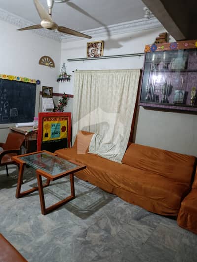 This Is Your Chance To Buy House In Federal B Area - Block 9 Karachi