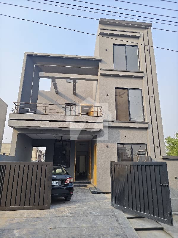 Beautiful New House for Sale Beautiful New House for Sale