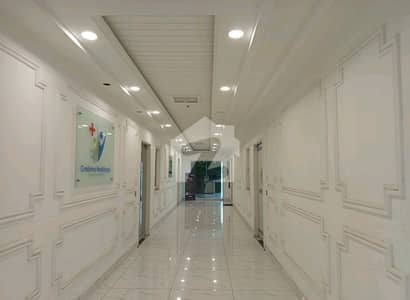 اپل اسکوائر گلبرگ ریزیڈنشیا,گلبرگ,اسلام آباد میں 3 مرلہ Studio دفتر 85.0 ہزار میں کرایہ پر دستیاب ہے۔ اپل اسکوائر گلبرگ ریزیڈنشیا,گلبرگ,اسلام آباد میں 3 مرلہ Studio دفتر 85.0 ہزار میں کرایہ پر دستیاب ہے۔