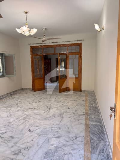 12 Marla Corner Ground Portion Wd 1 Kanal Extra Land