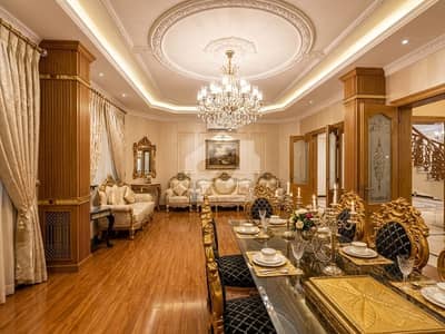 ایف ۔ 7 اسلام آباد میں 4 کمروں کا 1 کنال مکان 9.5 لاکھ میں کرایہ پر دستیاب ہے۔